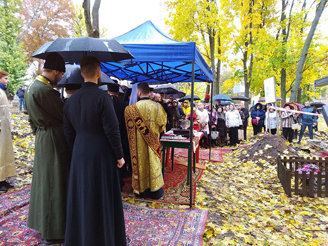 Православна Церква України Харків Валківська громада ПЦУ Храм Святого Миколая Чудотворця місто Валки